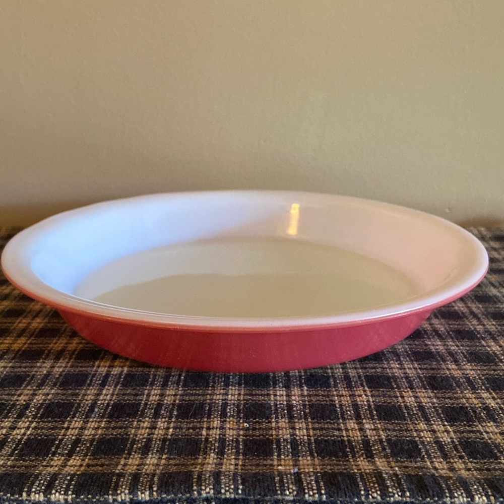 Vintage Pyrex Pie Plate